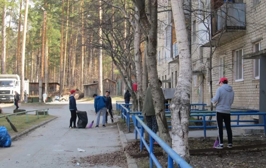 Поселок чусовское озеро. Чусовское озеро (посёлок). Чусовское озеро Екатеринбург. Поселок Чусовской. Посёлок Чусовское озеро город Екатеринбург.