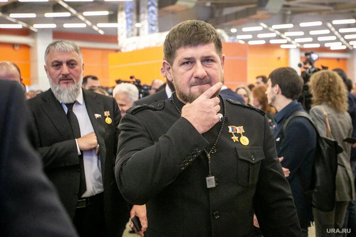 Охрана Рамзана Кадырова 2022. Рамзан Кадыров генерал. Воинское звание Рамзана Кадырова.