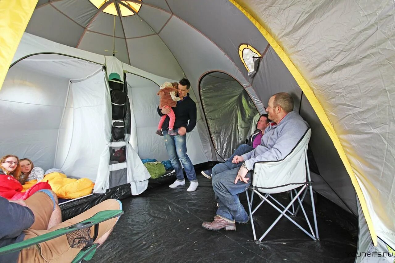 В 3 палатках жили. Лагерь модульный (шатер и 2 палатки) Nash Base Camp. Палатка pod Tents. Модульные палатки pod Tents. Палаточный лагерь Camp 2050.