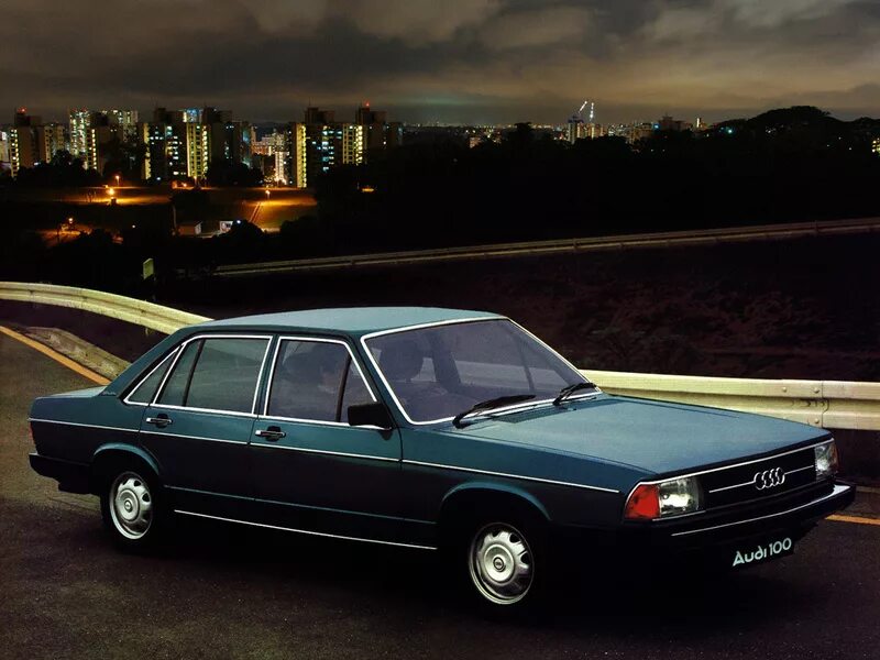 Audi 100 c2. Ауди 100 с2 хэтчбек. Audi 100 c2 хэтчбек. Audi 100 II (c2).