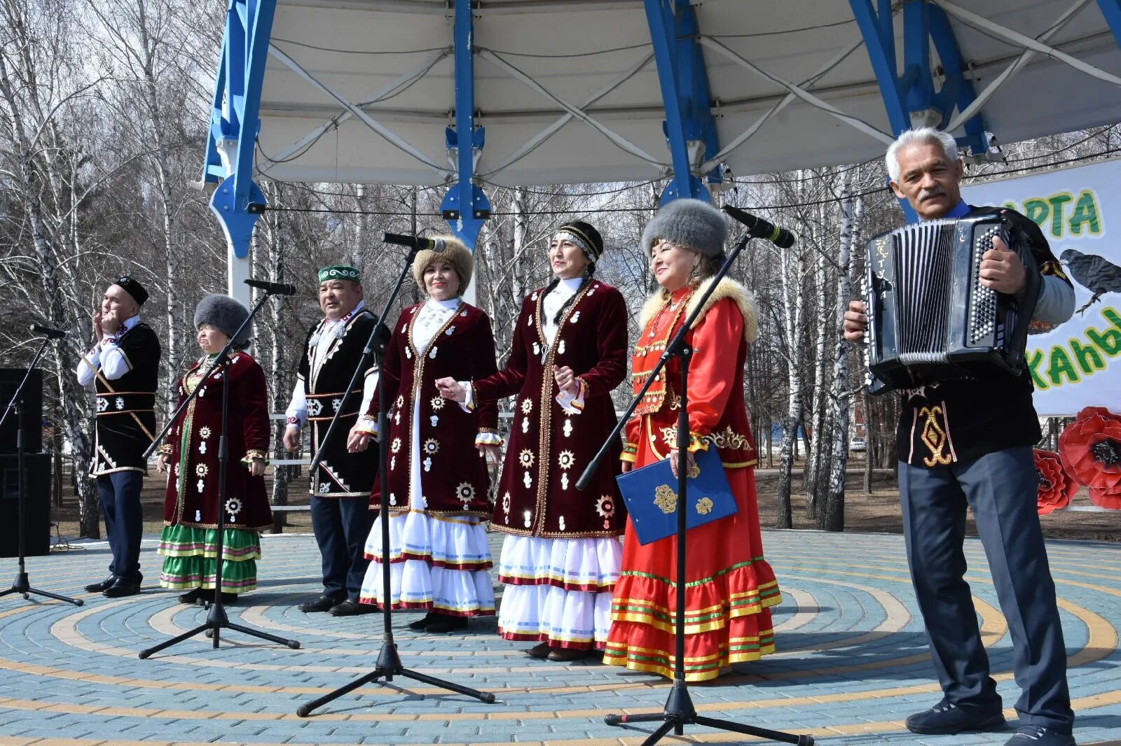 Праздник ивана купала набережные челны. Национальный праздник «карга боткасы» г. Праздник в челнах. Наб челны сабантуй. Набережные челны иван купала 2022 год.