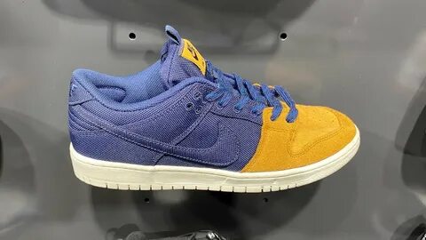 Nike midnight navy