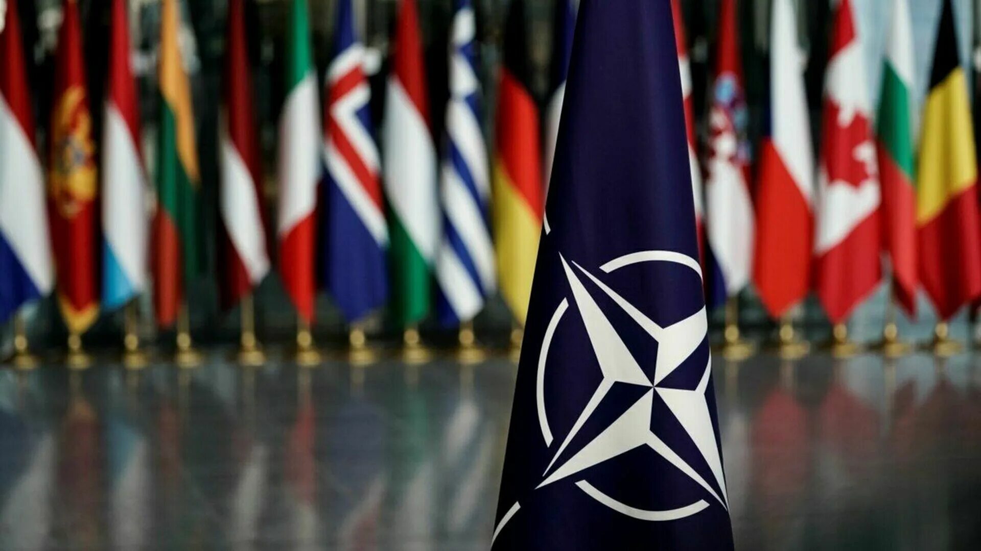 Североатлантический Альянс НАТО. Флаги саммит НАТО. НАТО North Atlantic Treaty Organization. NATO (North Atlantic Treaty Organization) - Североатлантический военный Альянс (НАТО).. Нато единый