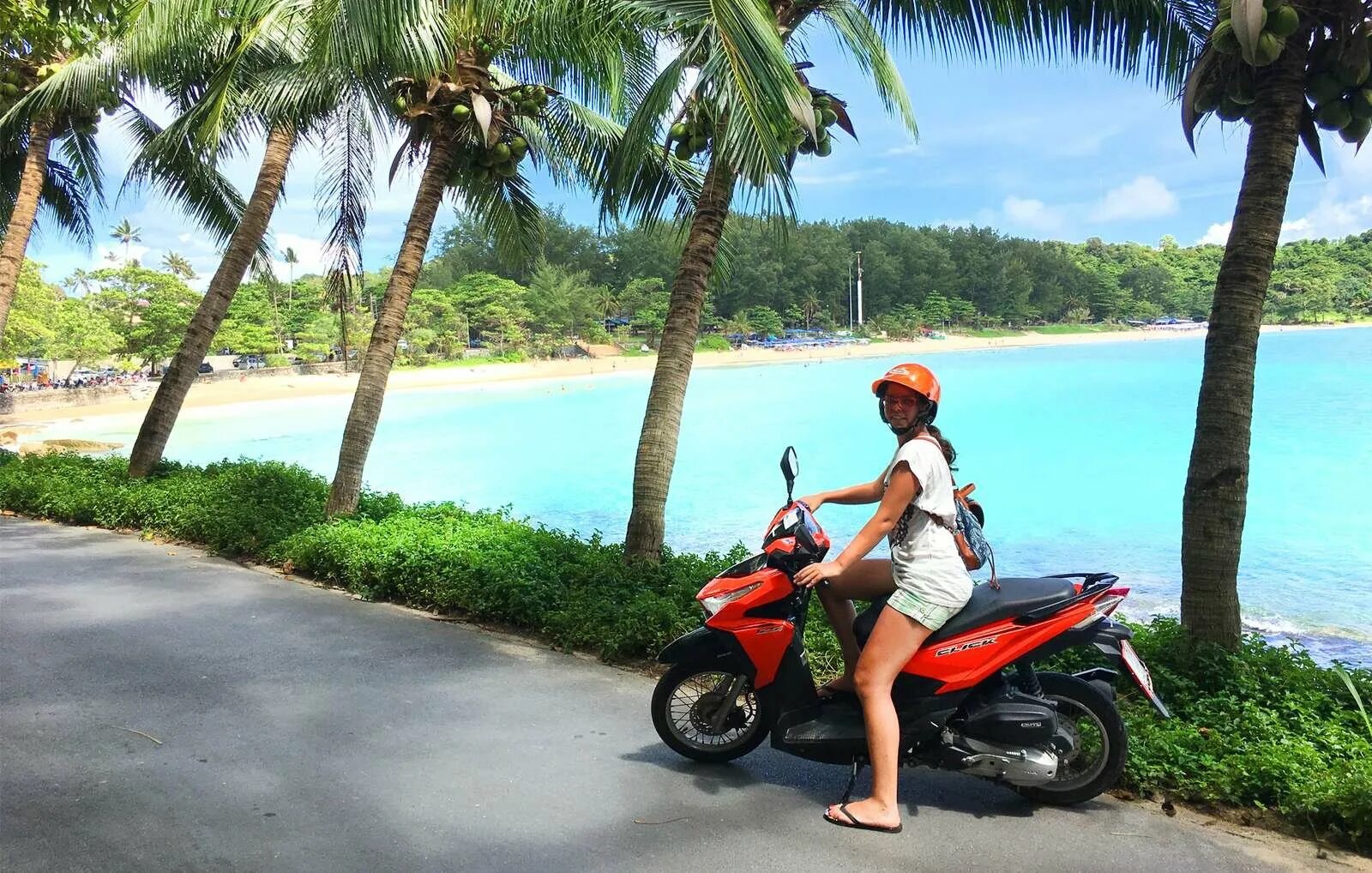 Самуи байк. Скутеры Honda в Тайланде. Мототакси Таиланд. Байк на Бали. Скутер на пхукете