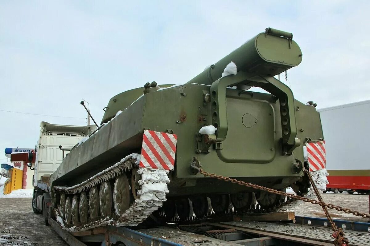 Горыныч система разминирования. Машина разминирования ур-77. ур-77 змей горыныч. змей горыныч машина для разминирования. машина разминирования змей горыныч ур-77.
