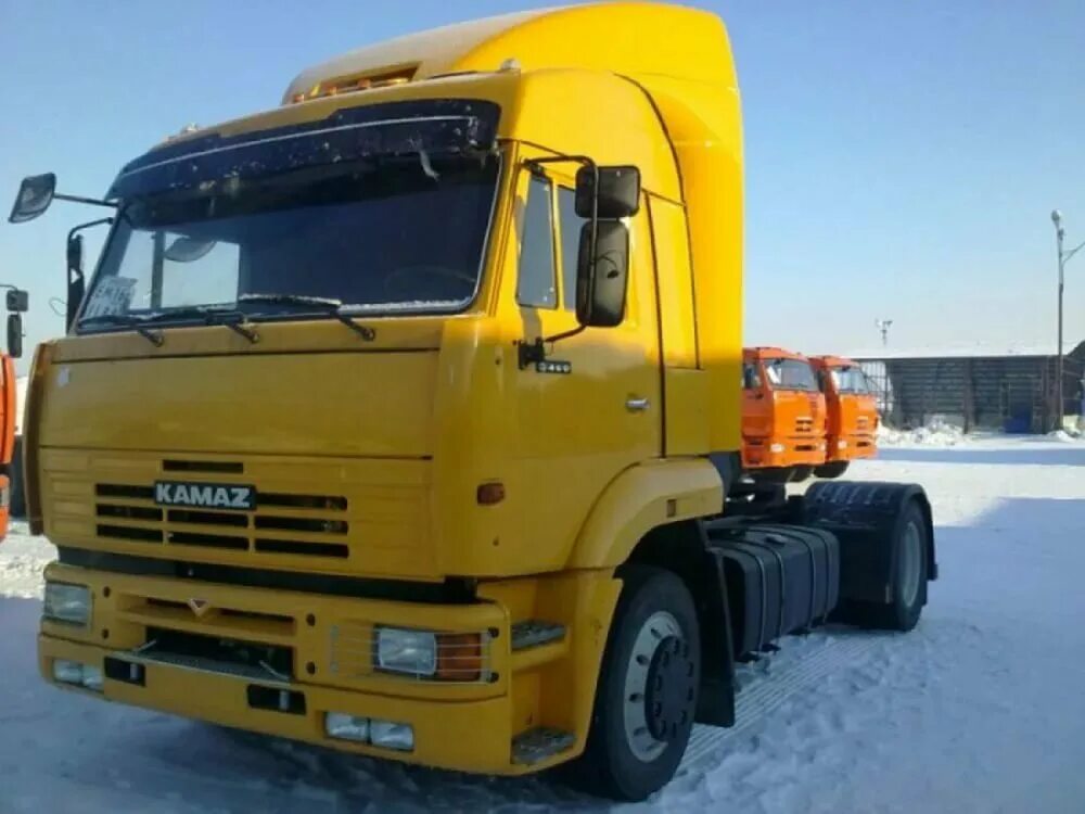 Купить новый КамАЗ 65116 дизель механика в Воронеже: жёлтый 2020 года на Авто.ру