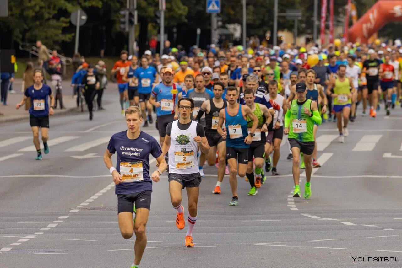 Московский марафон эстафета. Марафонский бег. Марафон вб. Марафон в москве 42 км 195 м. Марафон вб.