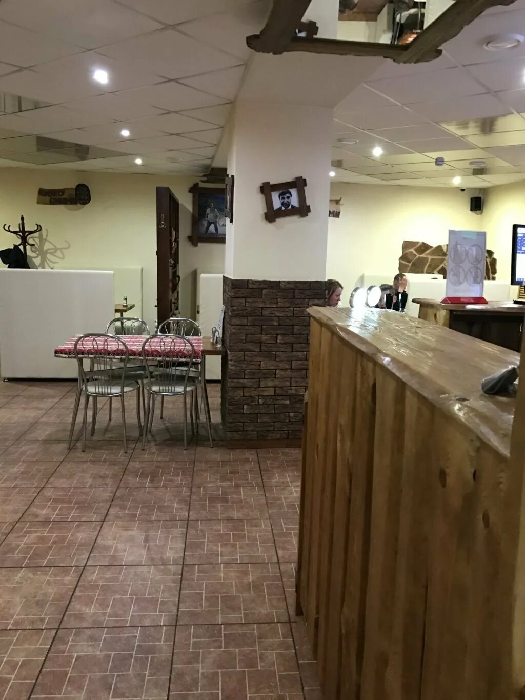 Шашлычный двор орел 1 курская. Шашлычный двор волгоград 33 столовая. Шашлычный дворик меню. Шашлычный дворик меню. Шашлычный дворик улан-удэ.