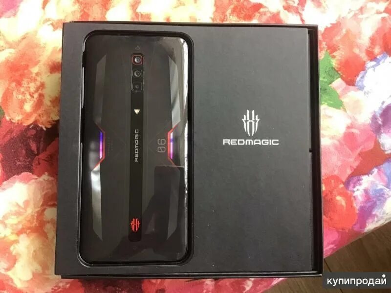 Magic 6 pro глобальная версия. Red Magic 7 Pro коробка. Red Magic 7 коробка. Red Magic 6r Case. Коробка ред Мэджик.