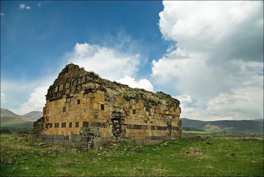 Погода в ташире армения. Армения Лорийская область Ташир. Ташир город в Армении. Армения Ташир Калинино. Армения город Ташир-Калинино -Воронцовка -Заря.