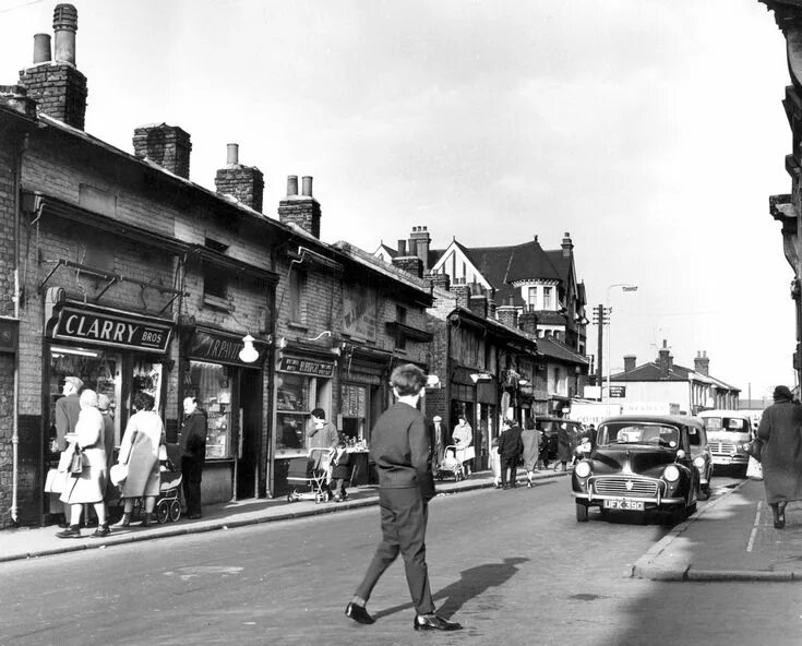 Лондон East end. Ист-Лондон 1975. Лондон 1965. Район Ист энд в Лондоне. Уроженец лондонского ист энда