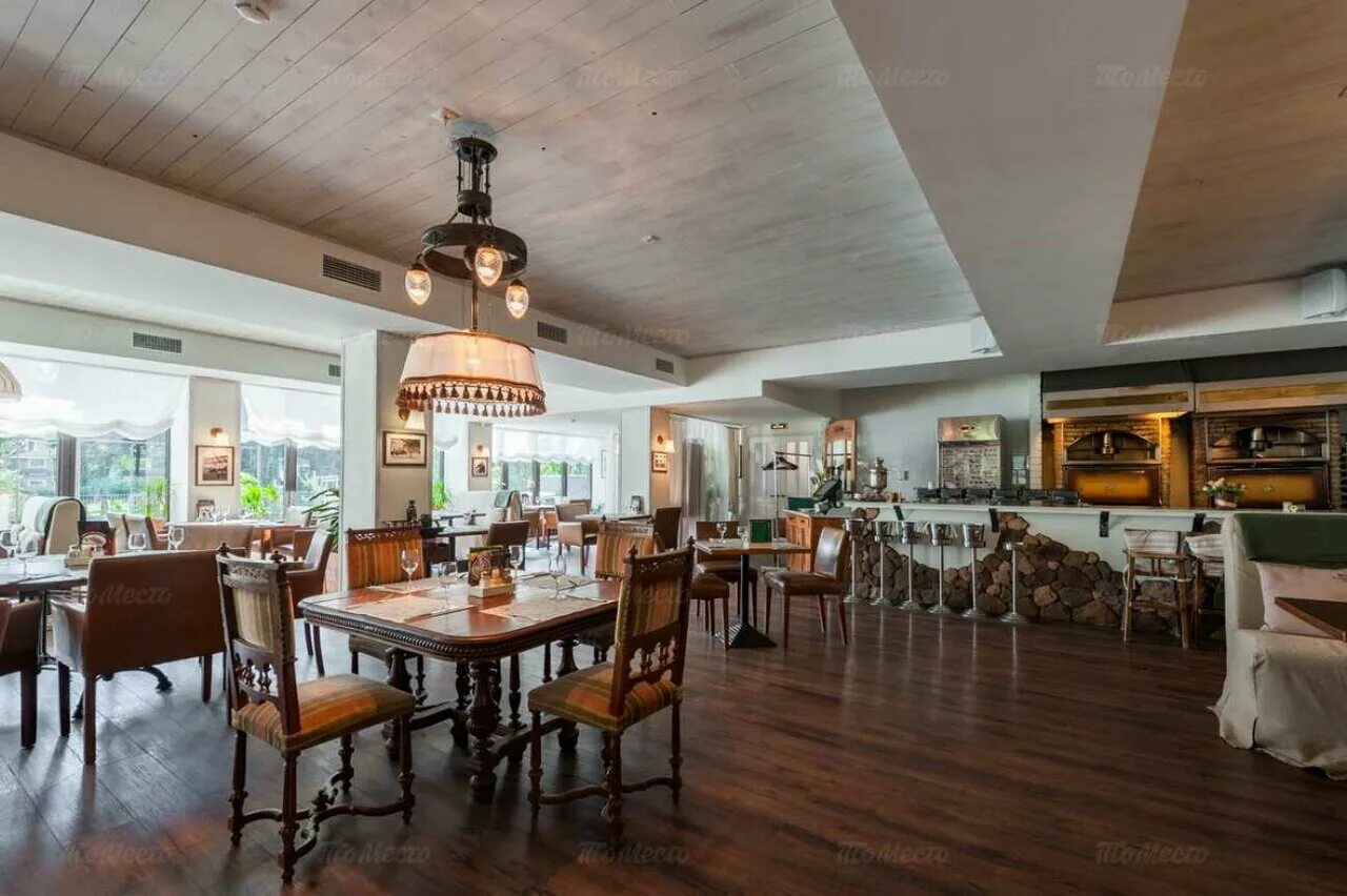 строганов питер ресторан. строганов бар и гриль репино. строганофф. ресторан строганов санкт-петербург конногвардейский. строганофф.