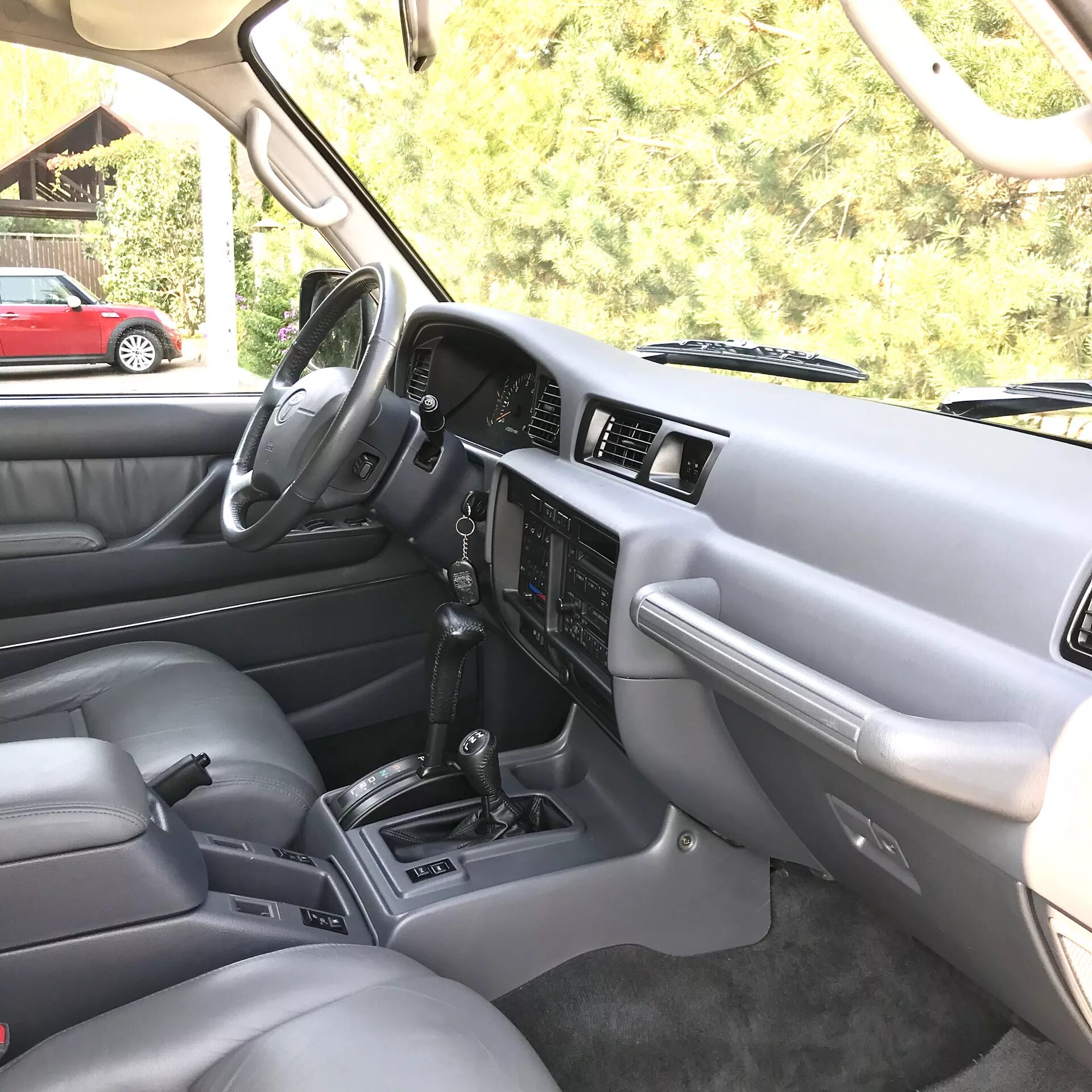 Toyota land cruiser 80 салон. Toyota land cruiser 80 interior. Toyota land cruiser 80 vx салон. Toyota land cruiser 1997 салон. Toyota land cruiser 80 interior.