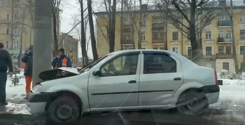 Водитель въехавшего