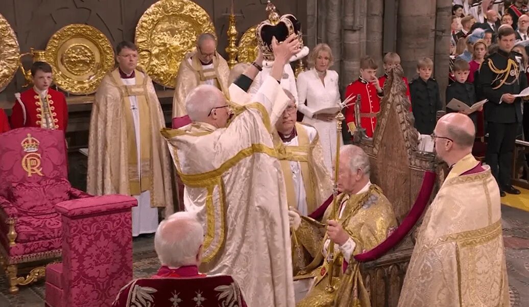 Coronation of Charles 3. King Charles III Coronation. Коронация Чарльза. Коронование короля Чарльза.