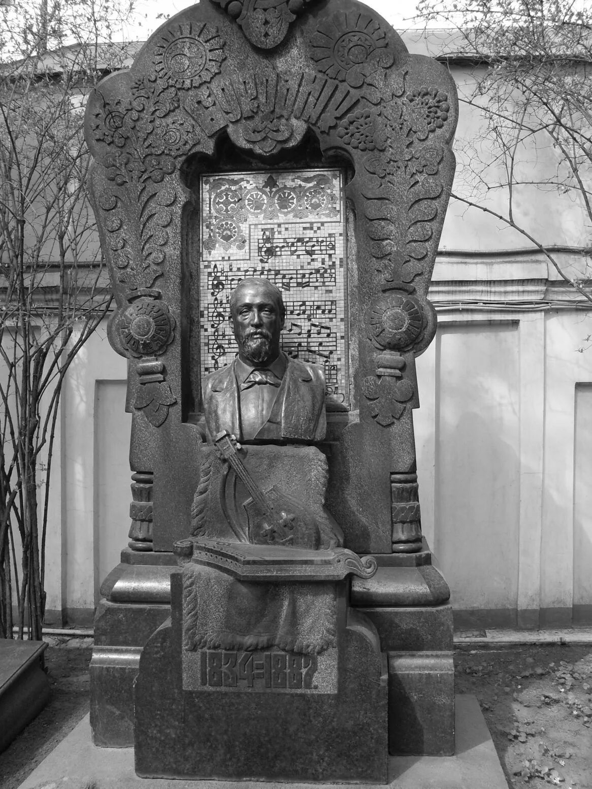 Александро-невская лавра в санкт-петербурге тихвинское кладбище. Александро-невская лавра в санкт-петербурге могилы. Кладбище в александро-невской лавре. Александро невская лавра никольское кладбище. Могилы в александро-невской лавре.