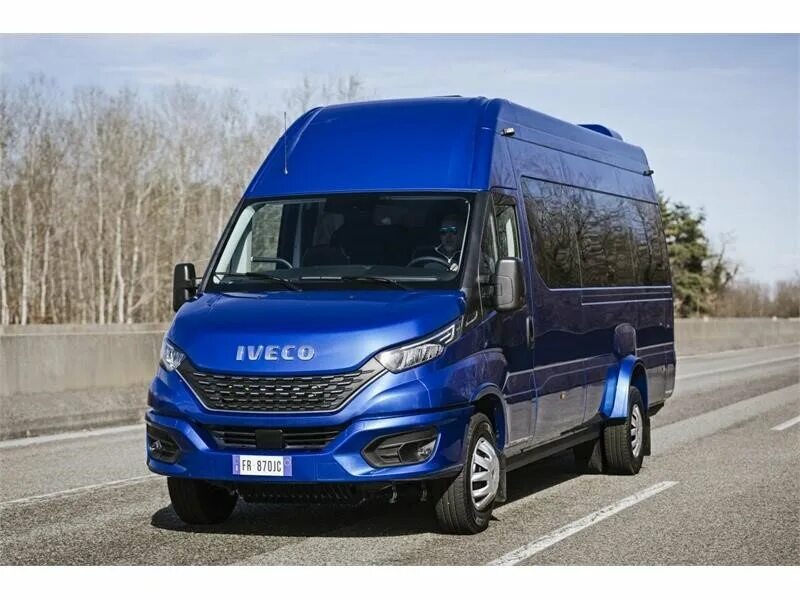 Ивеко дейли фургон. Iveco daily 2019. Ивеко дейли 2019. Daily 2019. Iveco daily 2022 фургон.