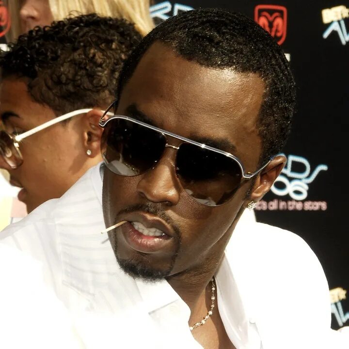Daddy yankee 2021. Puff daddy. Boney m. P diddy. Деди кул.