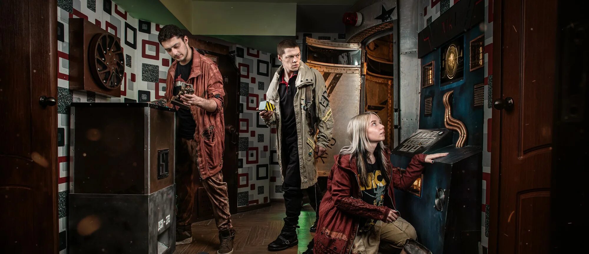 сайт клаустрофобия квесты москва. сайт клаустрофобия квесты москва. квесты клаустрофобия в москве. клаустрофобия 2010. клаустрофобы 2 квест в москве.