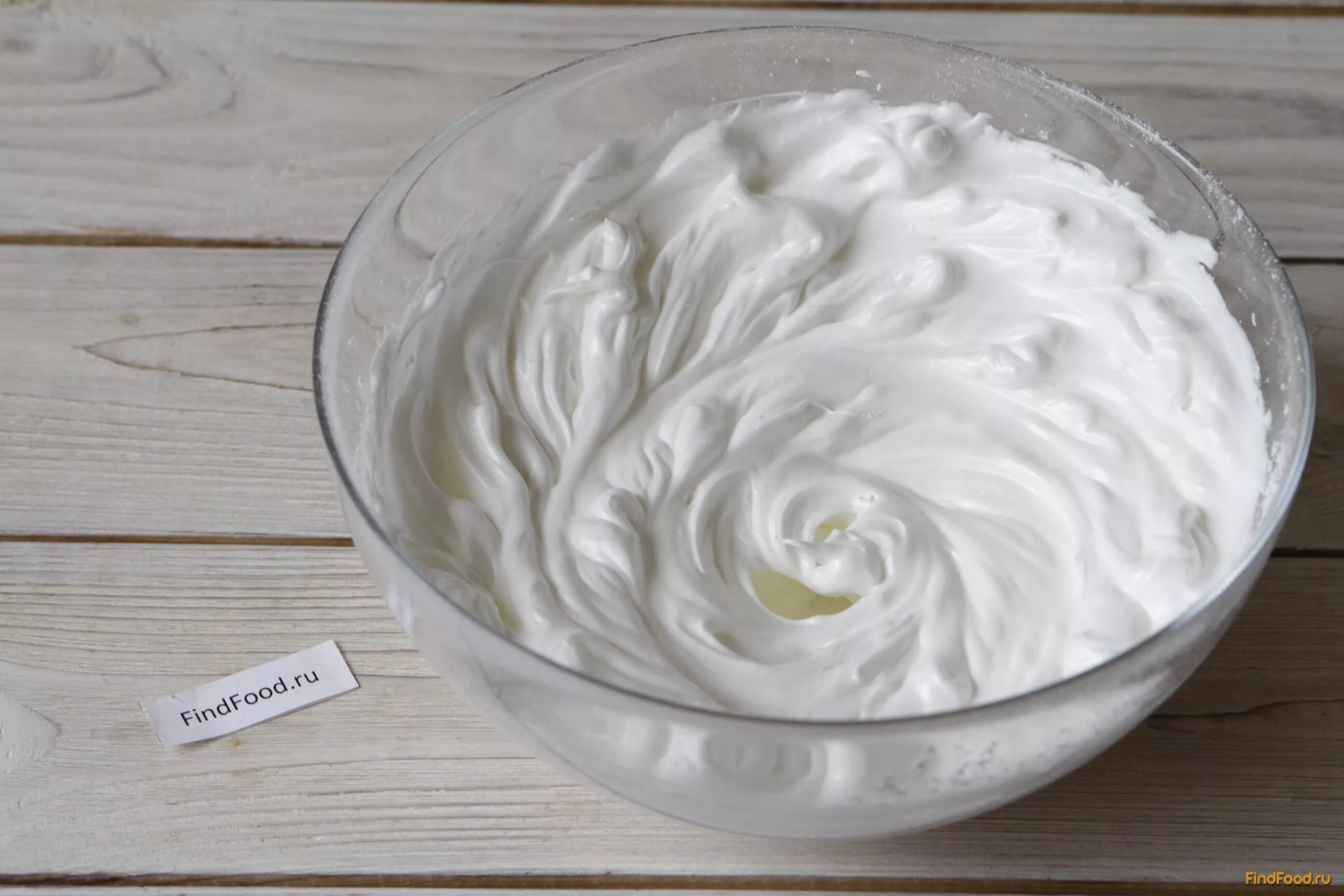 что делать если крем для торта получился жидкий. крем из замороженного кефира. крем пломбир дипломат. крем чиз крем. крем-чиз на сливках юлия смол.