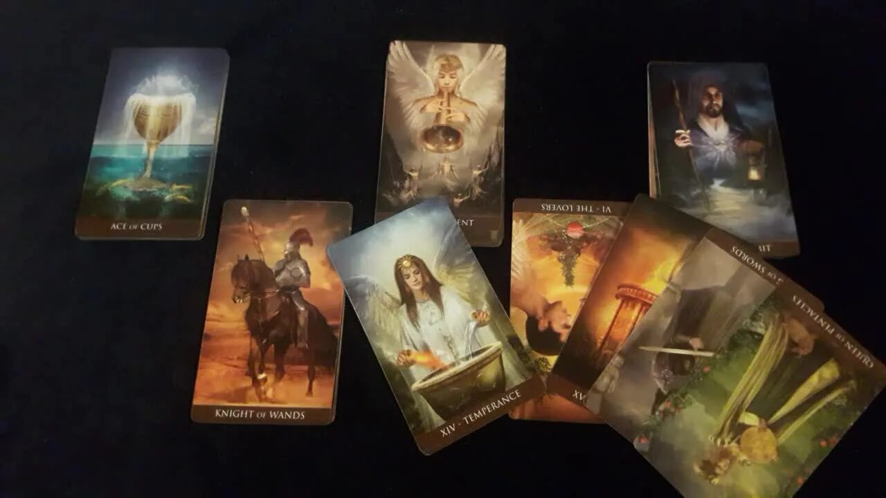 картинки таро эзотерика. гадание ольга. карты таро изучение карт. таролог. 4 карта таро.