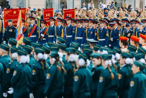 Парад полка