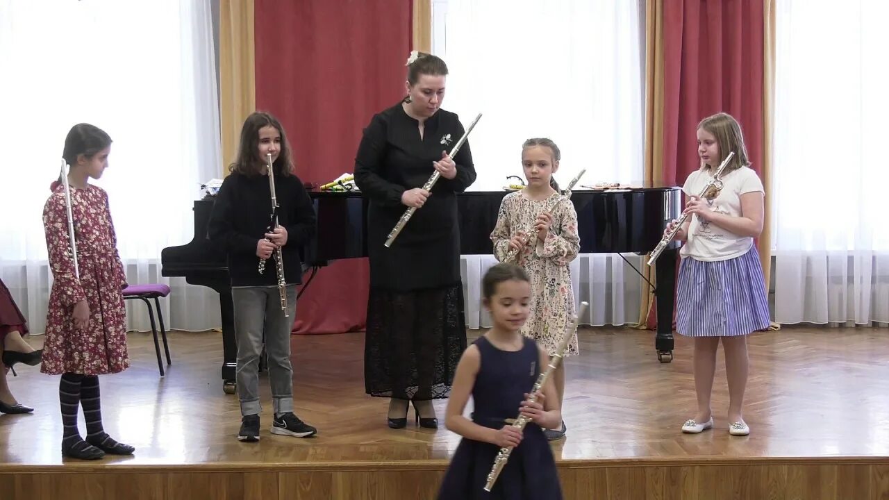 Флейта для музыкальной школы. Открытый урок флейта. Открытый урок флейта. Федоров флейтист. Флейта для детей.
