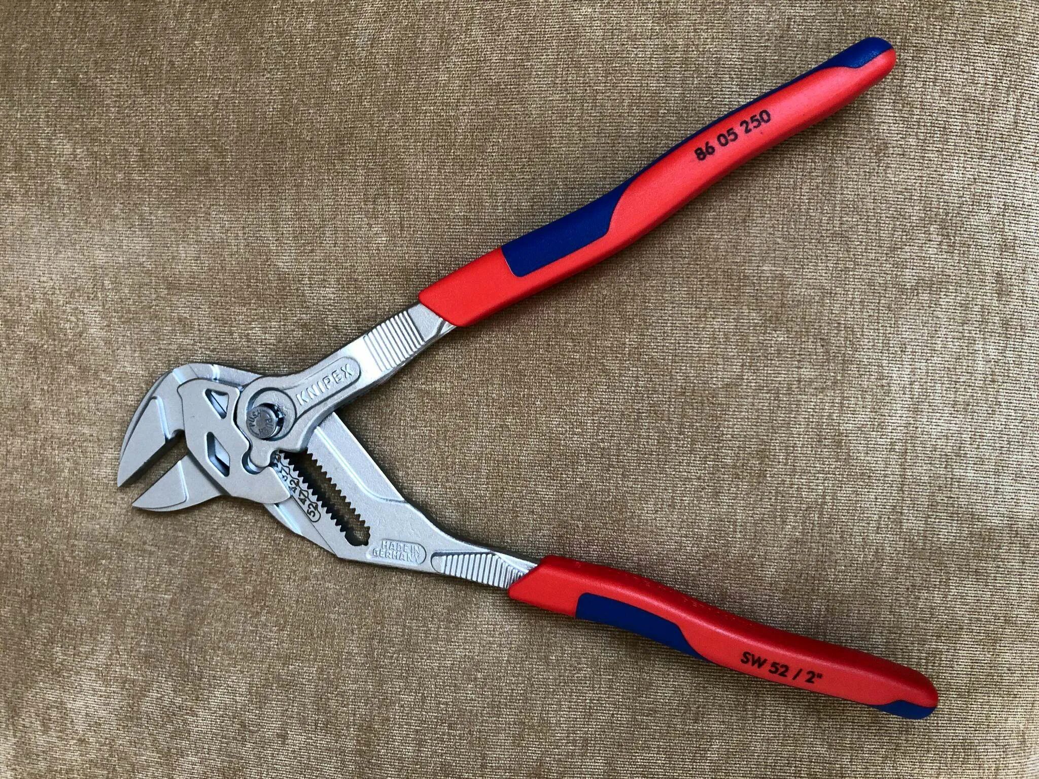 Knipex 86 05 250. Knipex KN-8605250. Knipex 8605250 клещи. Клещи переставные 250 мм Knipex 8605250.