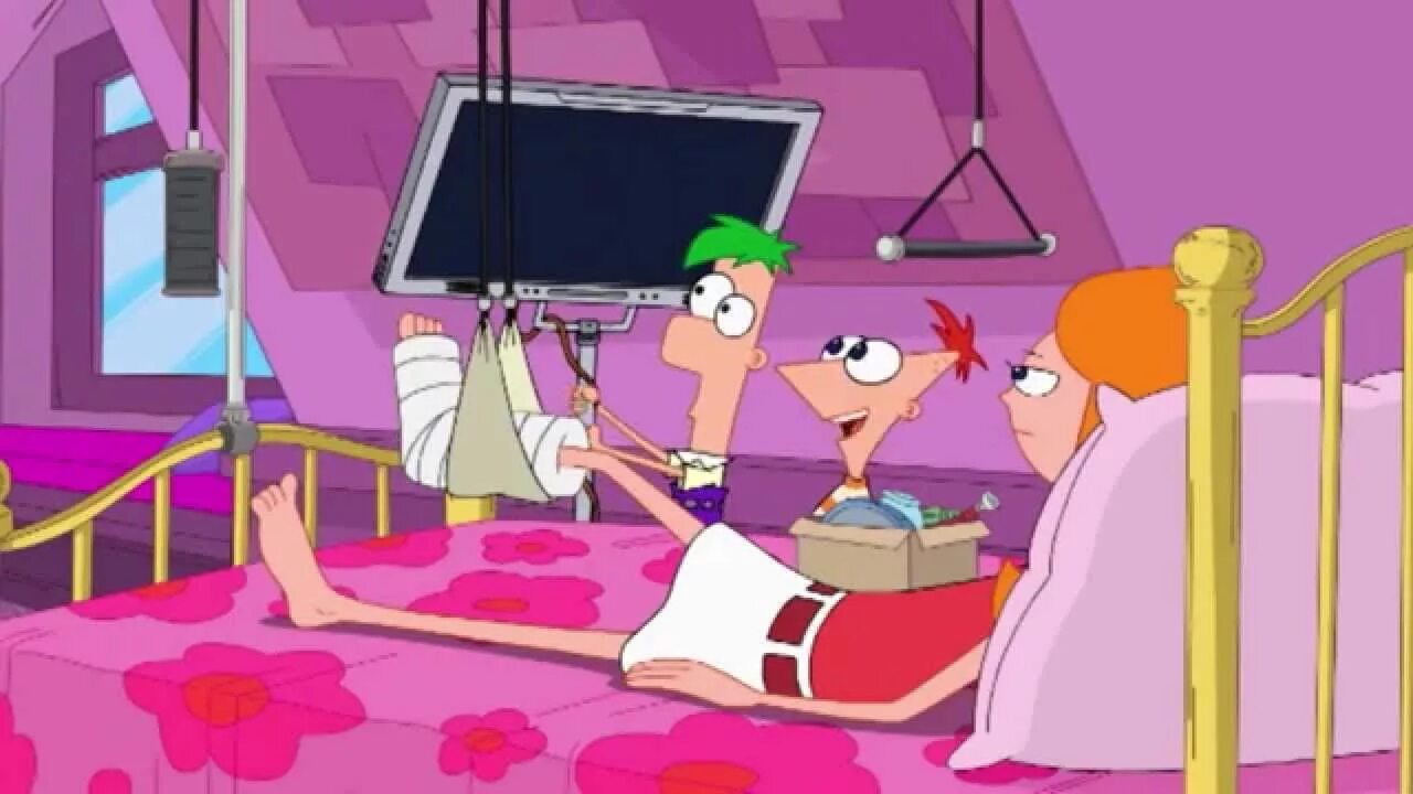 Финес и ферб. Финес и ферб мать. Phineas and ferb mom. Мама финеса. Финес и ферб бой подушками.