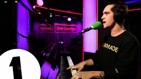 Live lounge