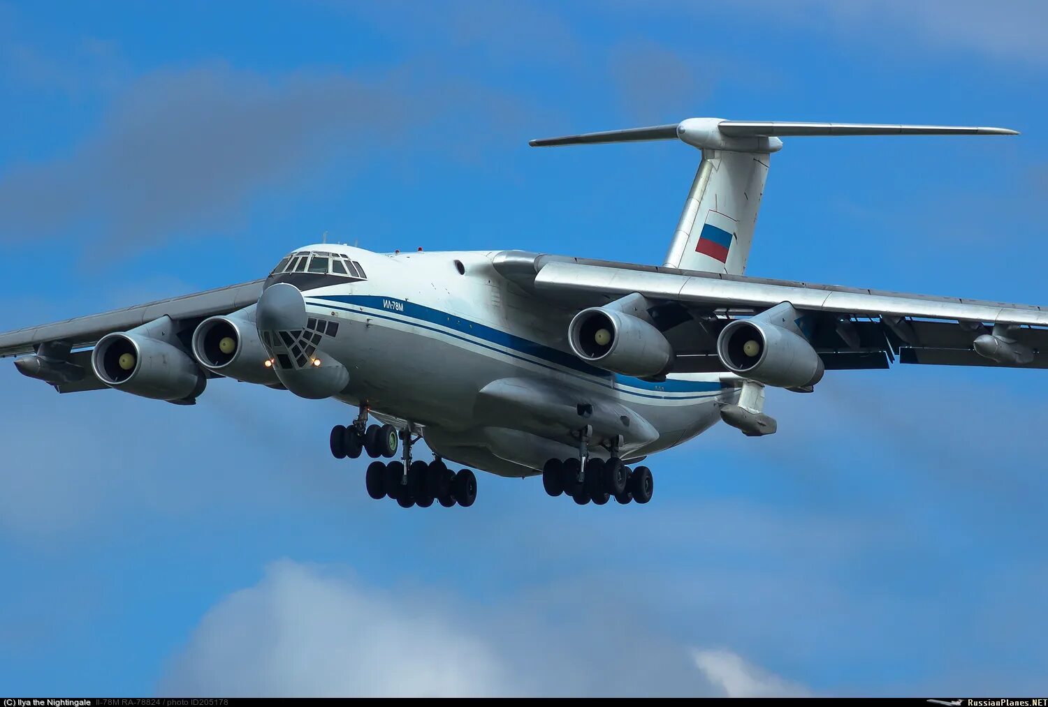 Выпуск самолетов ил - найдено 86 картинок
