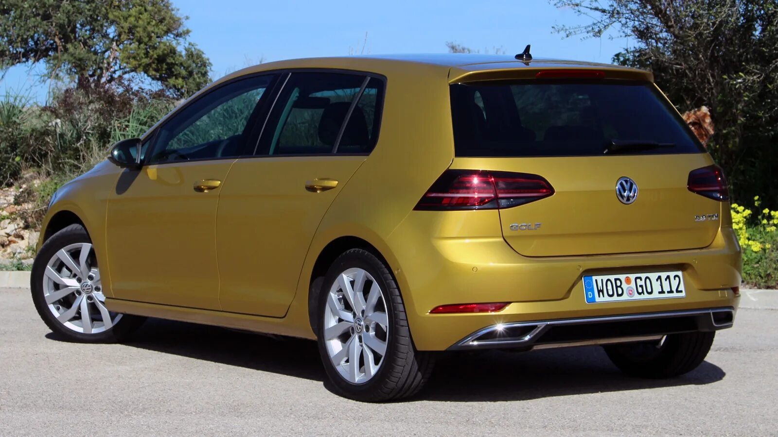 Volkswagen golf 7 поколение. Volkswagen гольф 7 поколение. Фольксваген гольф 7 тси. Фольксваген гольф hatch 2012. Vw golf 7 gti.