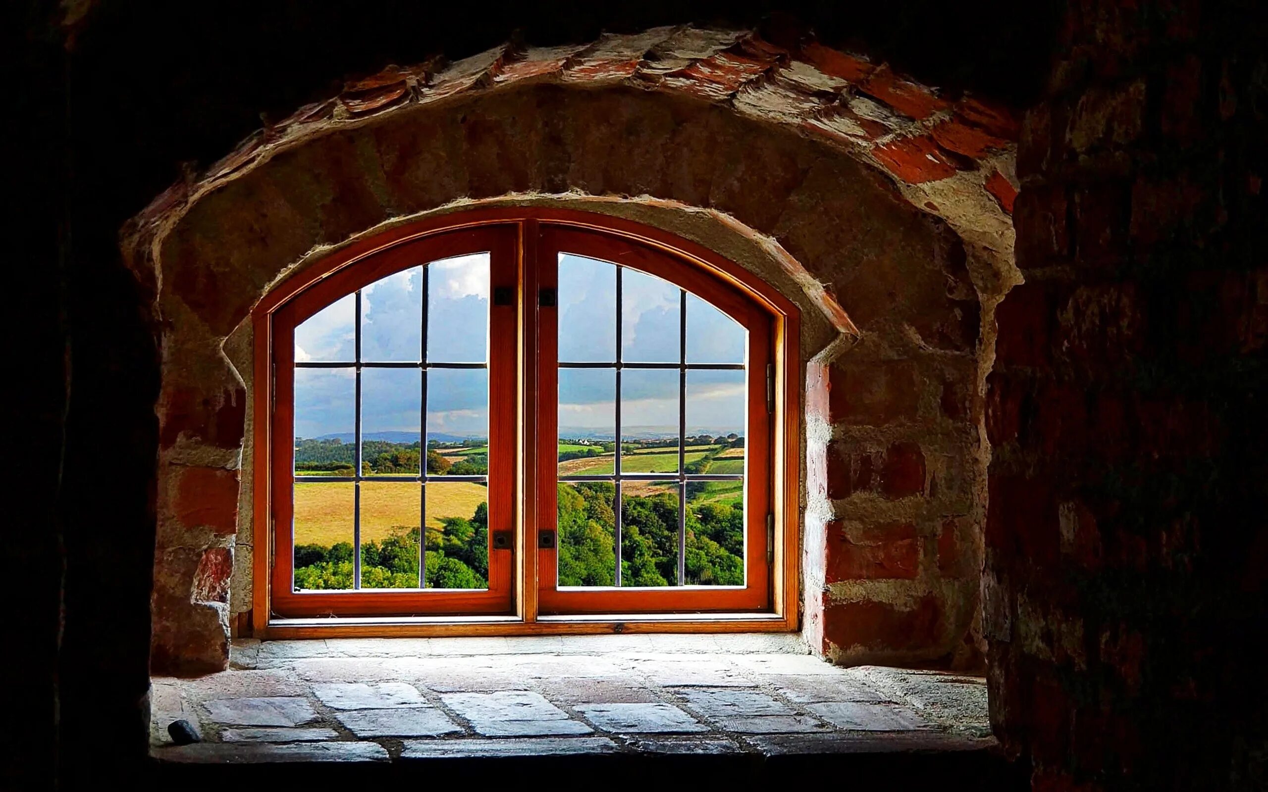 Своды окон. Старинные арочные окна. Красивые окна. Окно арка. Окна в средневековых замках.
