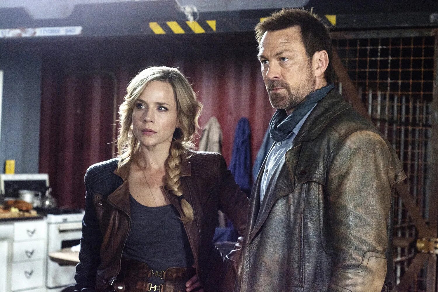 Вызов сериал россия. Анна хопкинс экспансия. Сериал вызов 3. Сериал вызов 3. Джули бенц вызов.