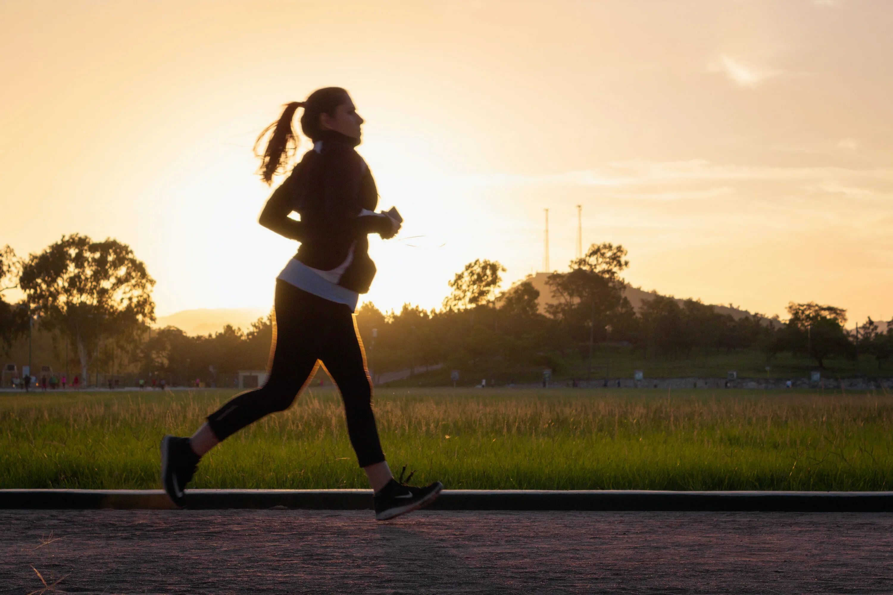 Run myself. Спорт каждый день. Nike Run. Как начать бегать. Тренировки с надеждой.