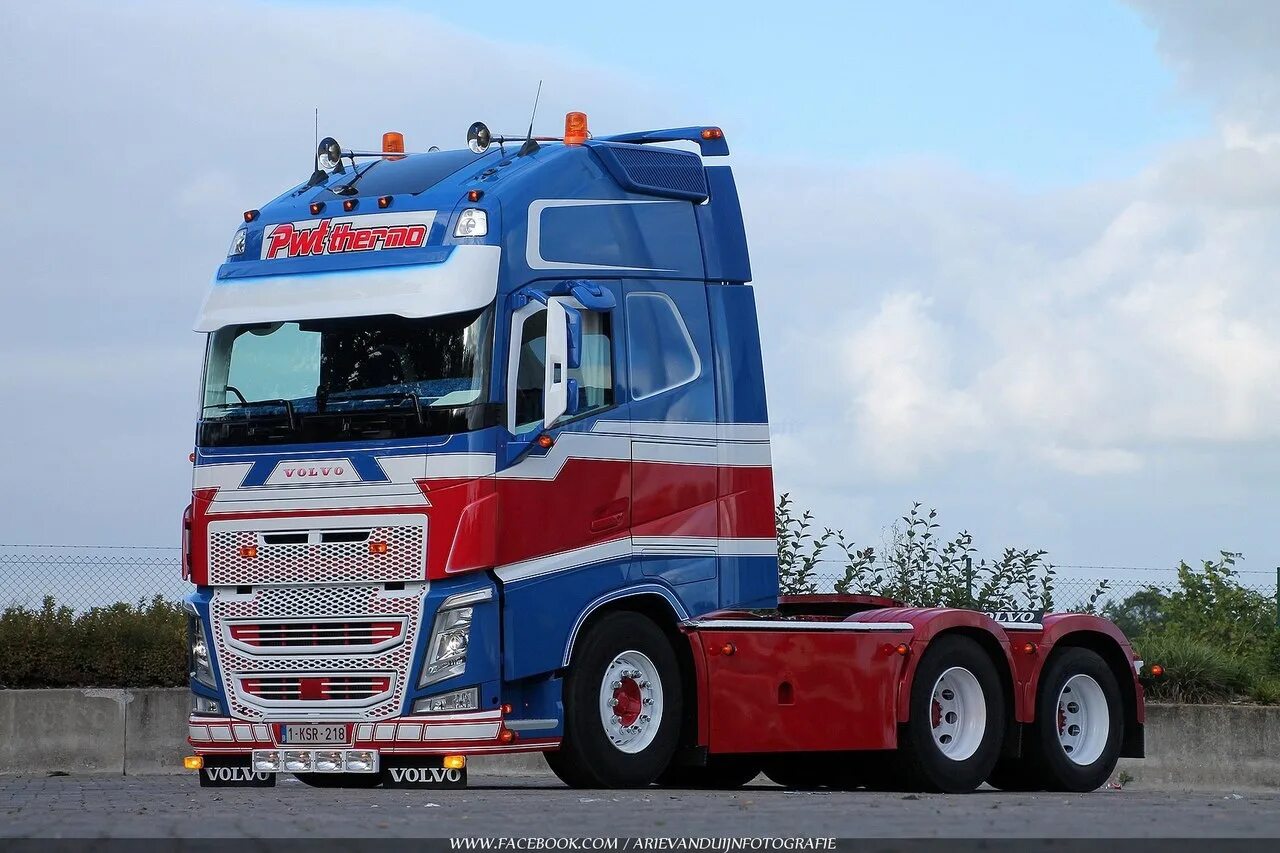 Volvo fh характеристики. Scania PWT Thermo. Scania r580 PWT Thermo. Volvo FH 500 2022. Scania r PWT Thermo.