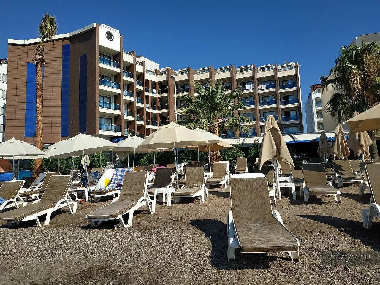 Point Beach Hotel. Point Beach Hotel 4*. Point Beach Marmaris. Мармарис отель с горкой в море.