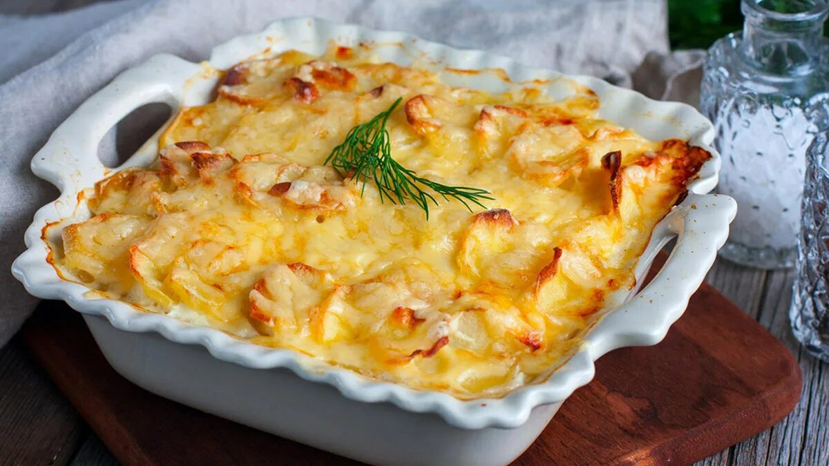 Курица запеченная с сыром и майонезом