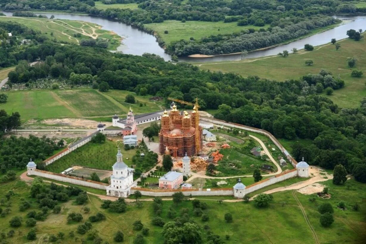 Монастырь село успенское. Свенский монастырь Супонево. Свенский монастырь Брянск. Свято-Успенский Свенский мужской монастырь. Свенский Успенский монастырь Брянск.