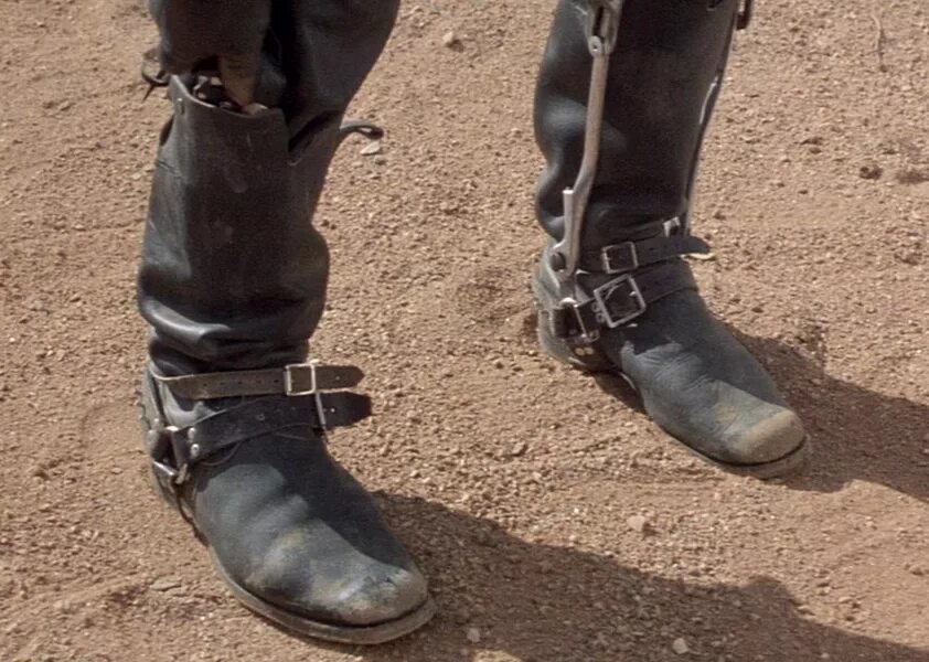 Max boot. Mad max boots. мотоботы mad max. ash madmax ботинки. сапоги безумного макса.