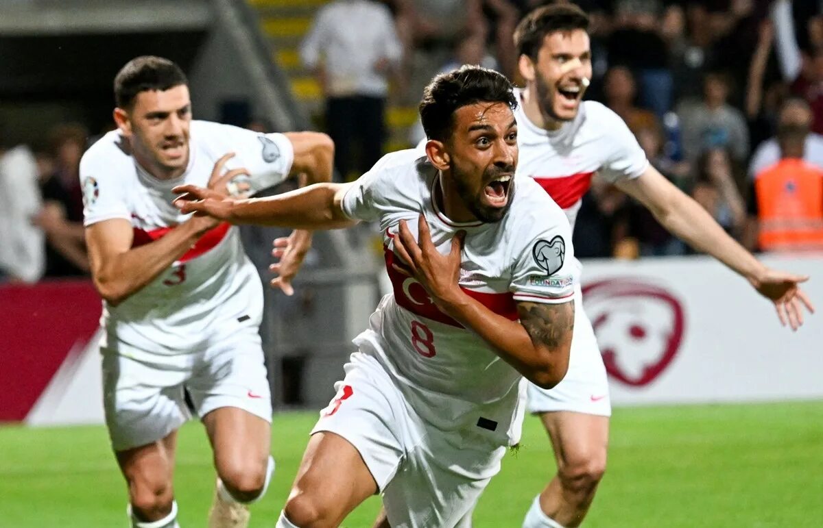 сербия евро 2024 форма. уэльс турция. турция футбол. турция 1 4 финала евро 2024. евро-2024 u17.