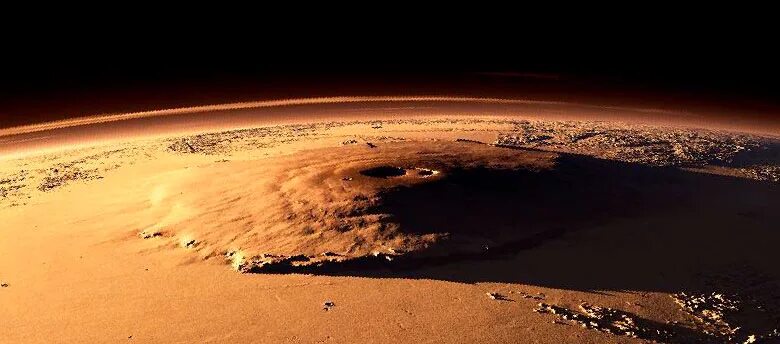 Самая высокая гора в солнечной системе находится. Гора Олимп на Марсе. Марсианский вулкан Олимп. Гора Олимп на Марсе высота. 3. Марсианская гора Олимп.