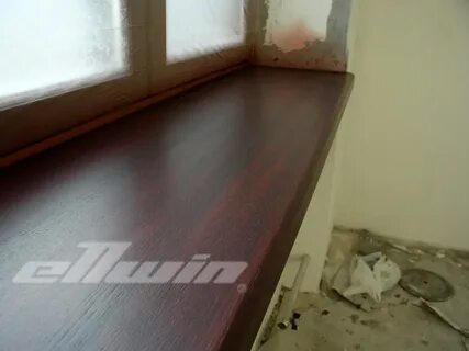 Покрашенный пол крашенный подоконник