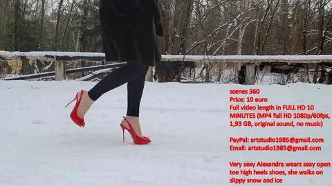Каблуки снегу