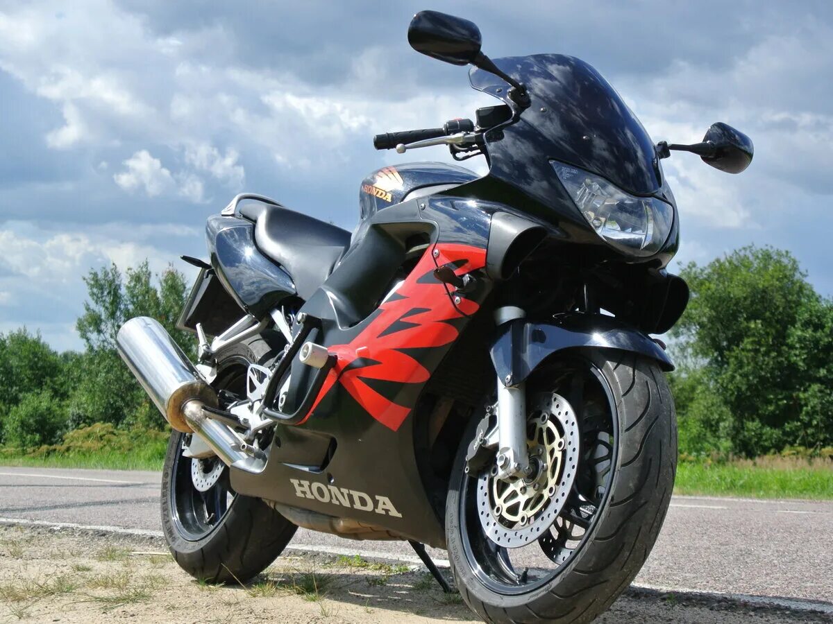 СБР 600 ф4. Хонда СБР 600 Ф. Хонда СБР 600 ф4 черный. Honda CBR 600 f4 черный. Дорожные honda