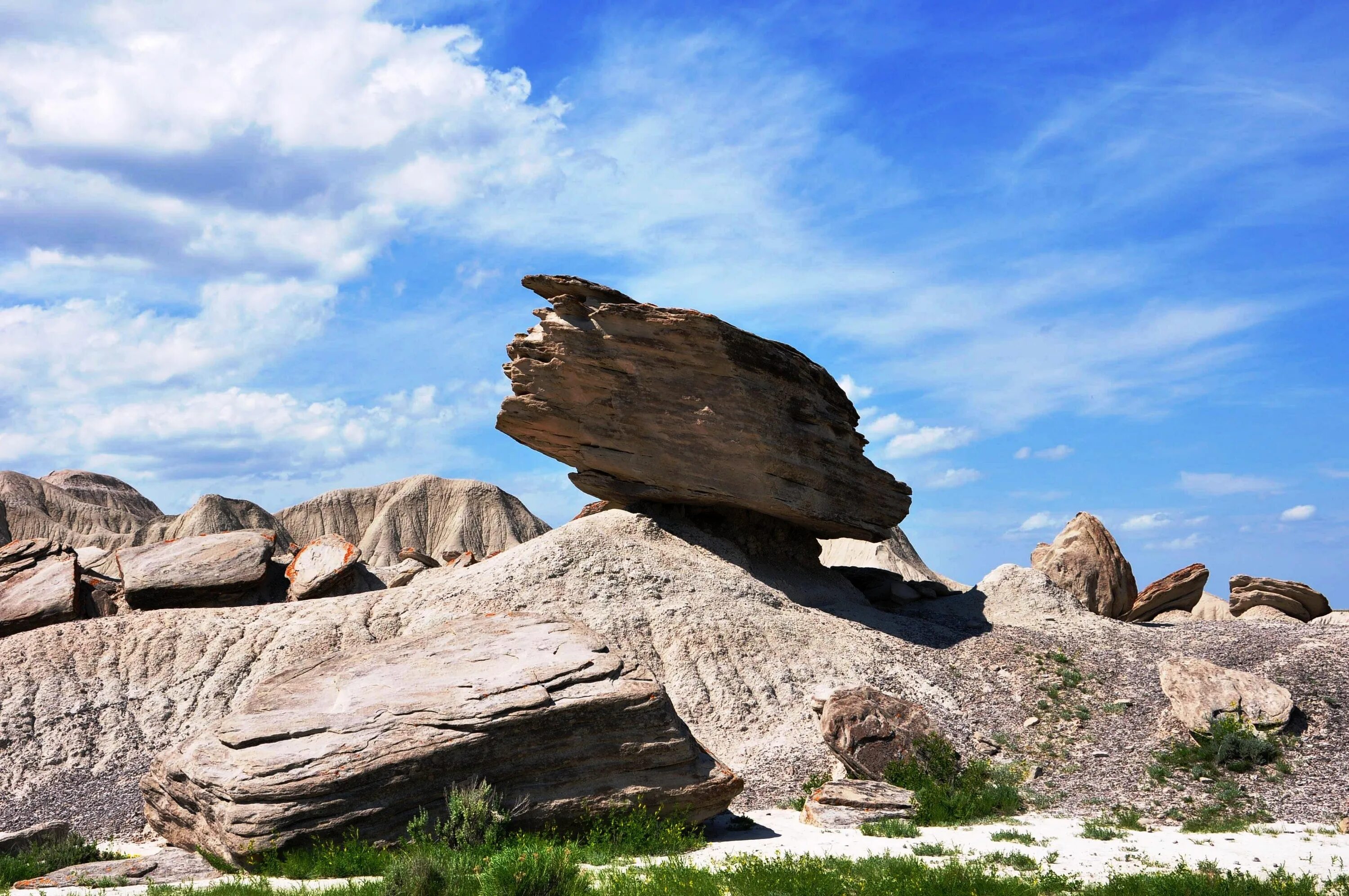Стоун рок. Камни в горах. Необычные камни в природе. Рок камень. Каменная пустыня.