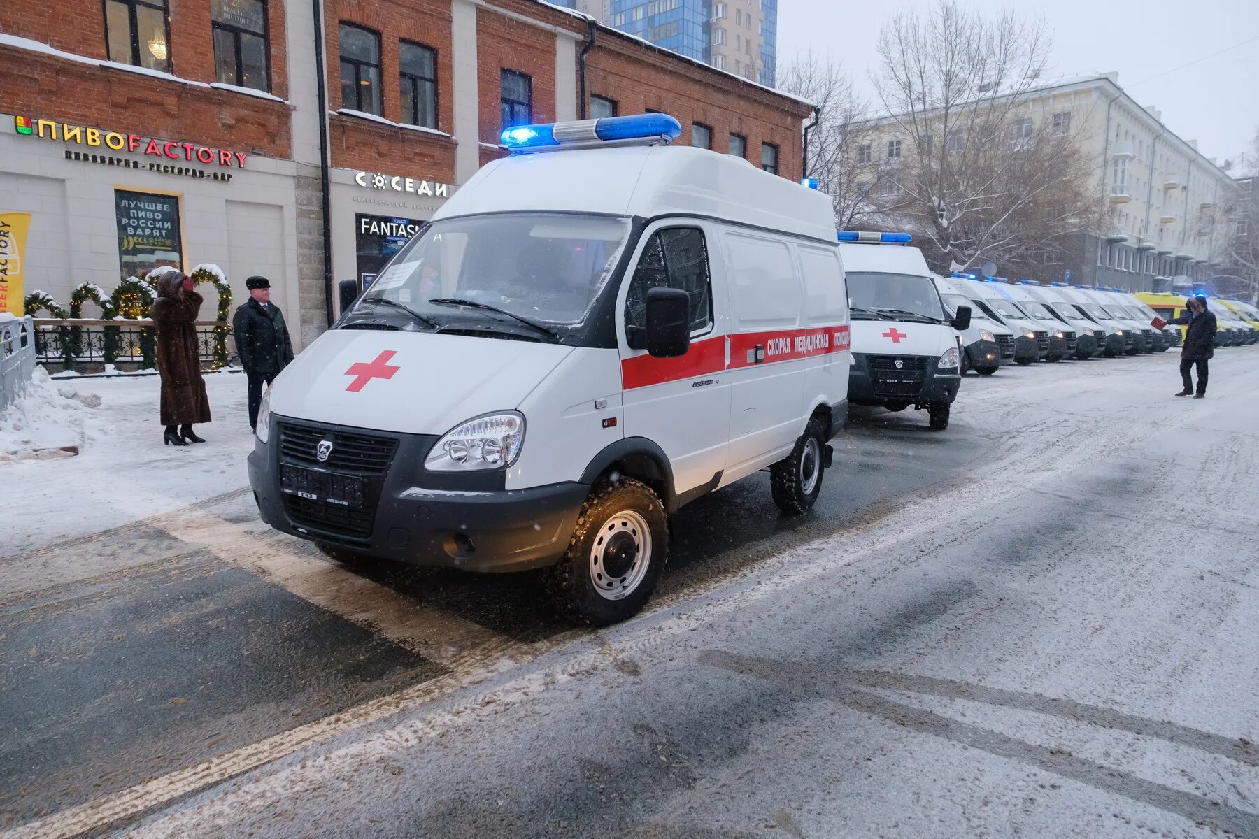 Станция скорой медицинской помощи Новосибирск. Машины скорой помощи Новосибирск. Новые скорые.