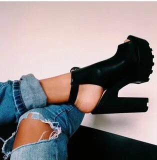 These shoes me