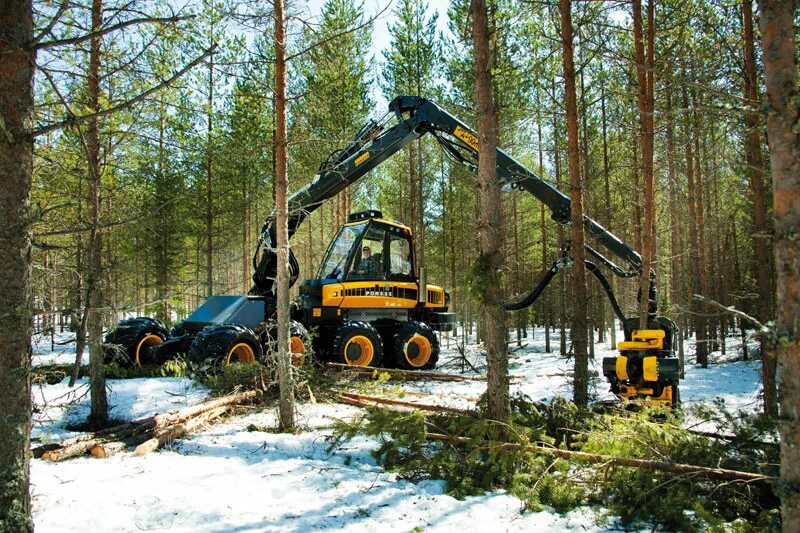 харвестер джон дир 1270g кабина. работа оператором харвестера. форвардер понссе оператор.