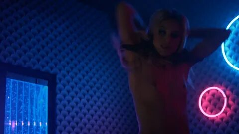 Riley voelkel naked.